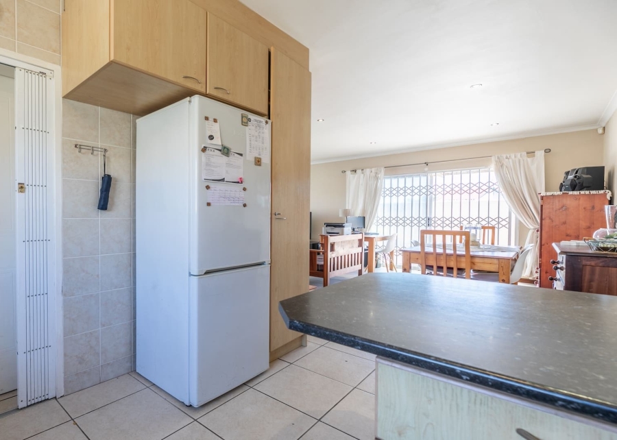 3 Bedroom Property for Sale in Zonnendal Western Cape